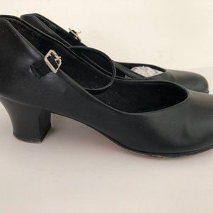 Dancing shoes. size 6. color black used little.